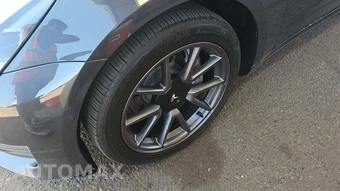 2023 Tesla Model 3 Standard Range - miniatura 21