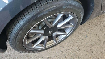 2023 Tesla Model 3 Standard Range - miniatura 30