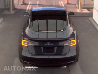 2023 Tesla Model 3 Standard Range - miniatura 5
