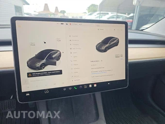 2023 Tesla Model 3 Standard Range - miniatura 10