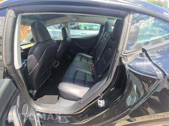 2023 Tesla Model 3 Standard Range - miniatura 13