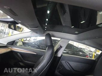 2023 Tesla Model 3 Standard Range - miniatura 14