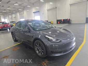 2023 Tesla Model 3 Standard Range - miniatura 3