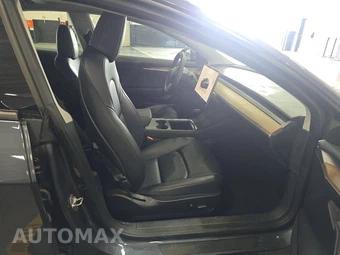 2023 Tesla Model 3 Standard Range - miniatura 8