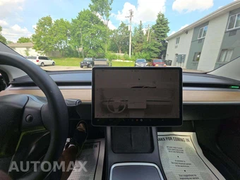 2023 Tesla Model 3 Standard Range - miniatura 10