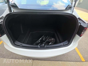 2023 Tesla Model 3 Standard Range - miniatura 14