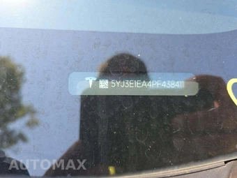 2023 Tesla Model 3 Standard Range - miniatura 5