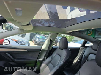 2023 Tesla Model 3 Standard Range – miniatura 11