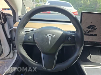 2023 Tesla Model 3 Standard Range – miniatura 10