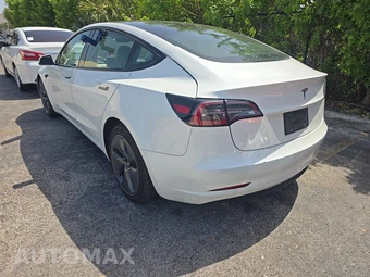2023 Tesla Model 3 Standard Range – miniatura 6