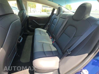 2023 Tesla Model 3 Standard Range - miniatura 10