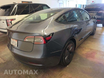 2023 Tesla Model 3 Standard Range - miniatura 3