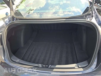 2023 Tesla Model 3 Standard Range - miniatura 14