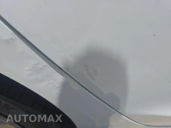 2023 Tesla Model 3 Standard Range - miniatura 23