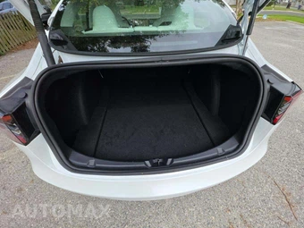 2023 Tesla Model 3 Standard Range - miniatura 14