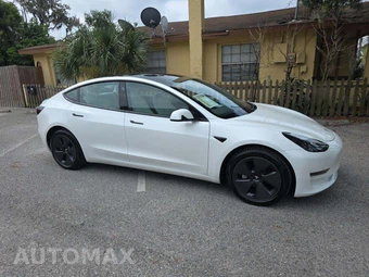 2023 Tesla Model 3 Standard Range - miniatura 4