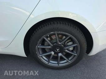2023 Tesla Model 3 Standard Range - miniatura 23
