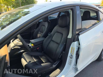 2023 Tesla Model 3 Standard Range - miniatura 6
