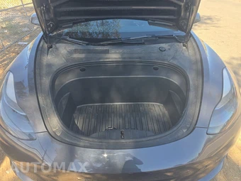 2023 Tesla Model 3 Standard Range - miniatura 15