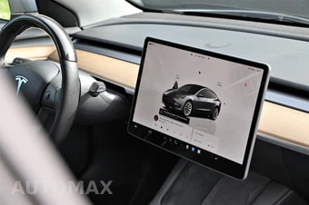2023 Tesla Model 3 Standard Range - miniatura 14