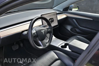 2023 Tesla Model 3 Standard Range - miniatura 17