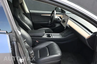 2023 Tesla Model 3 Standard Range - miniatura 19