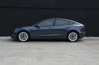 2023 Tesla Model 3 Standard Range - miniatura 7