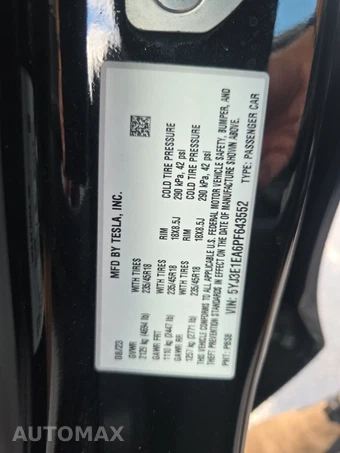 2023 Tesla Model 3 Standard Range - miniatura 14