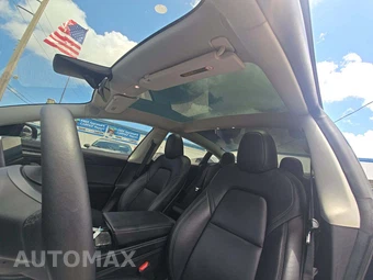 2023 Tesla Model 3 Standard Range - miniatura 8