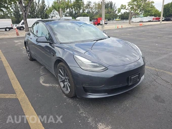2023 Tesla Model 3 Standard Range – miniatura 3