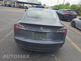 2023 Tesla Model 3 Standard Range – miniatura 5