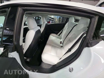 2023 Tesla Model 3 Standard Range - miniatura 13