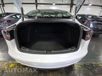 2023 Tesla Model 3 Standard Range - miniatura 14