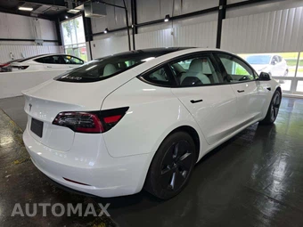 2023 Tesla Model 3 Standard Range - miniatura 3