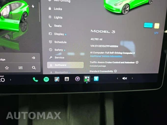 2023 Tesla Model 3 Standard Range - miniatura 9