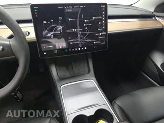 2023 Tesla Model 3 Standard Range - miniatura 11