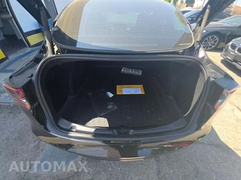 2023 Tesla Model 3 Standard Range - miniatura 11