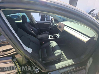 2023 Tesla Model 3 Standard Range - miniatura 15