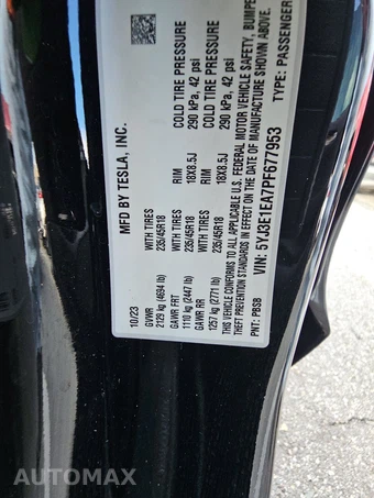 2023 Tesla Model 3 Standard Range - miniatura 14
