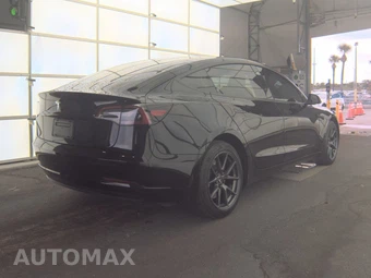 2023 Tesla Model 3 Standard Range - miniatura 4