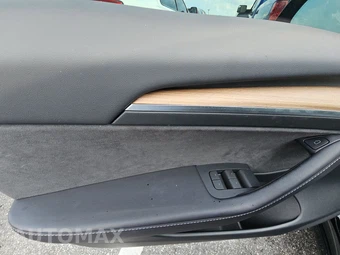 2023 Tesla Model 3 Standard Range - miniatura 9