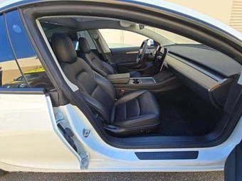 2023 Tesla Model 3 Standard Range - miniatura 20