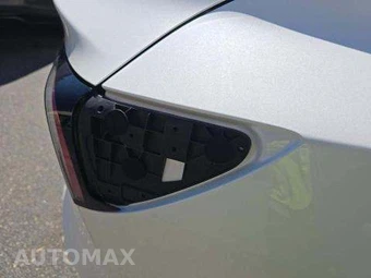 2023 Tesla Model 3 Standard Range - miniatura 24