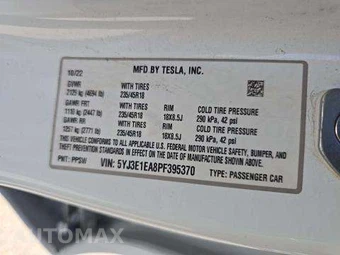 2023 Tesla Model 3 Standard Range - miniatura 6