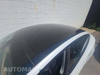 2023 Tesla Model 3 Standard Range - miniatura 12