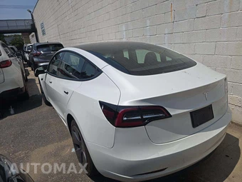 2023 Tesla Model 3 Standard Range - miniatura 2