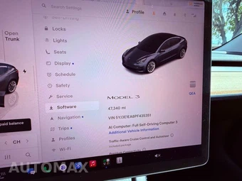 2023 Tesla Model 3 Standard Range - miniatura 19