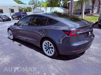2023 Tesla Model 3 Standard Range - miniatura 22