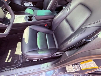 2023 Tesla Model 3 Standard Range - miniatura 23