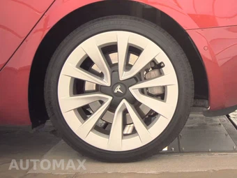 2023 Tesla Model 3 Standard Range - miniatura 12